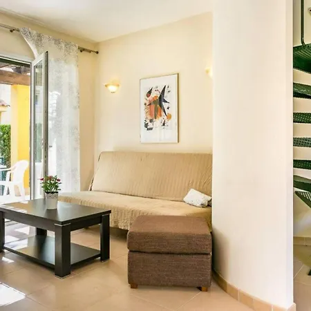 Holiday home Apto Club El Paraiso 10 *